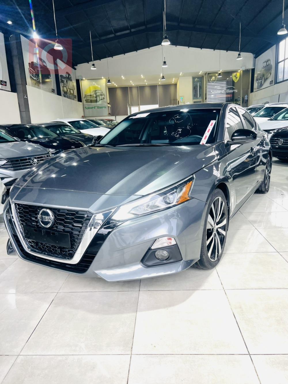 Nissan Altima